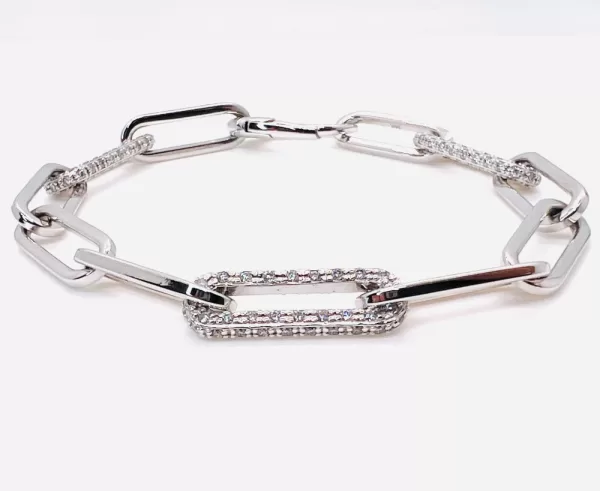 14 Karat White Gold Round Brilliant Diamond Paperclip Bracelet