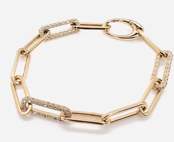 14 Karat Yellow Gold Round Brilliant Diamond Paperclip Bracelet