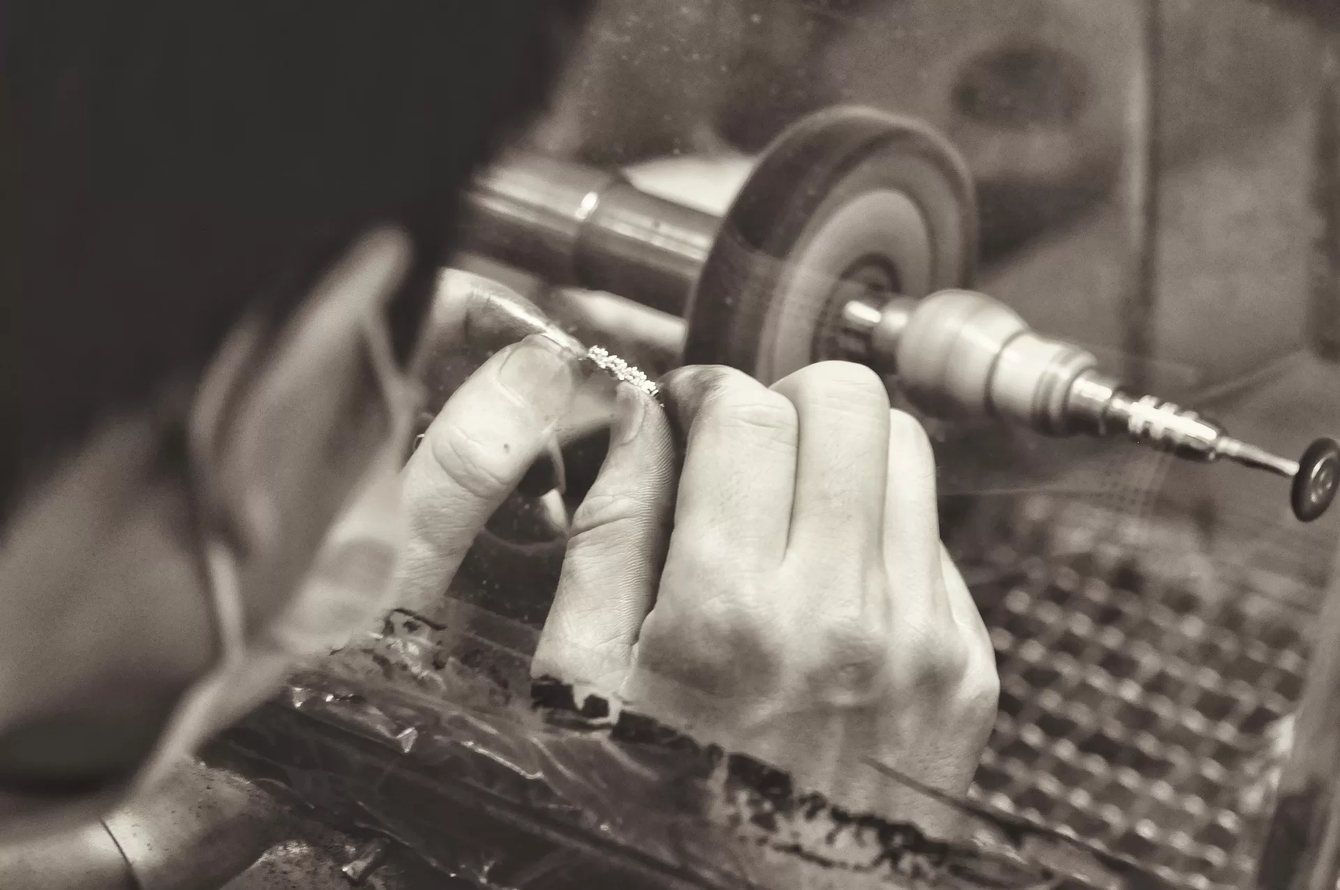 Jewelry: Quality & Craftsmanship